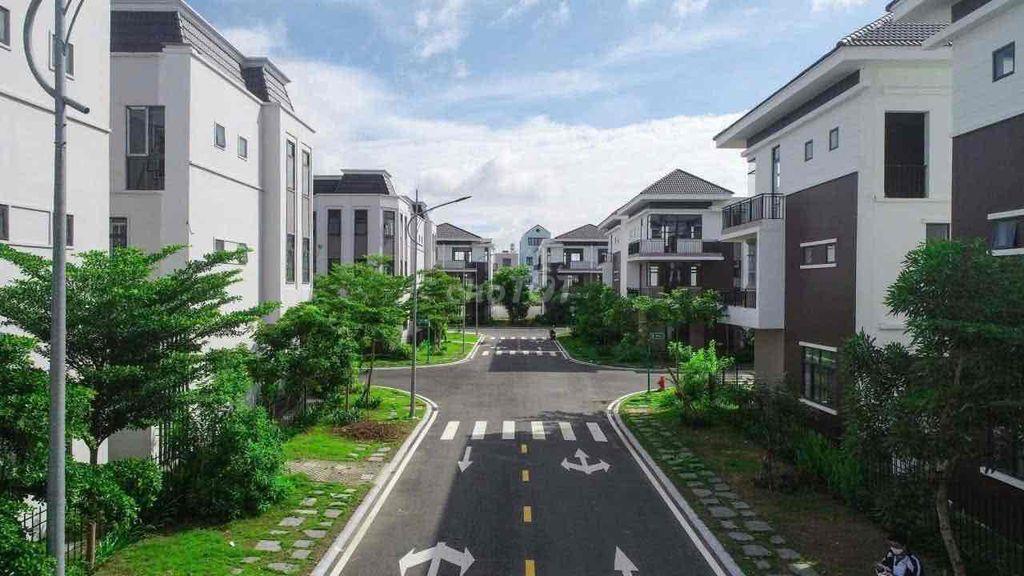 Cho thuê BT 4PN, 4WC, 90m2 tại Phúc An City, giá siêu hời 16 triệu