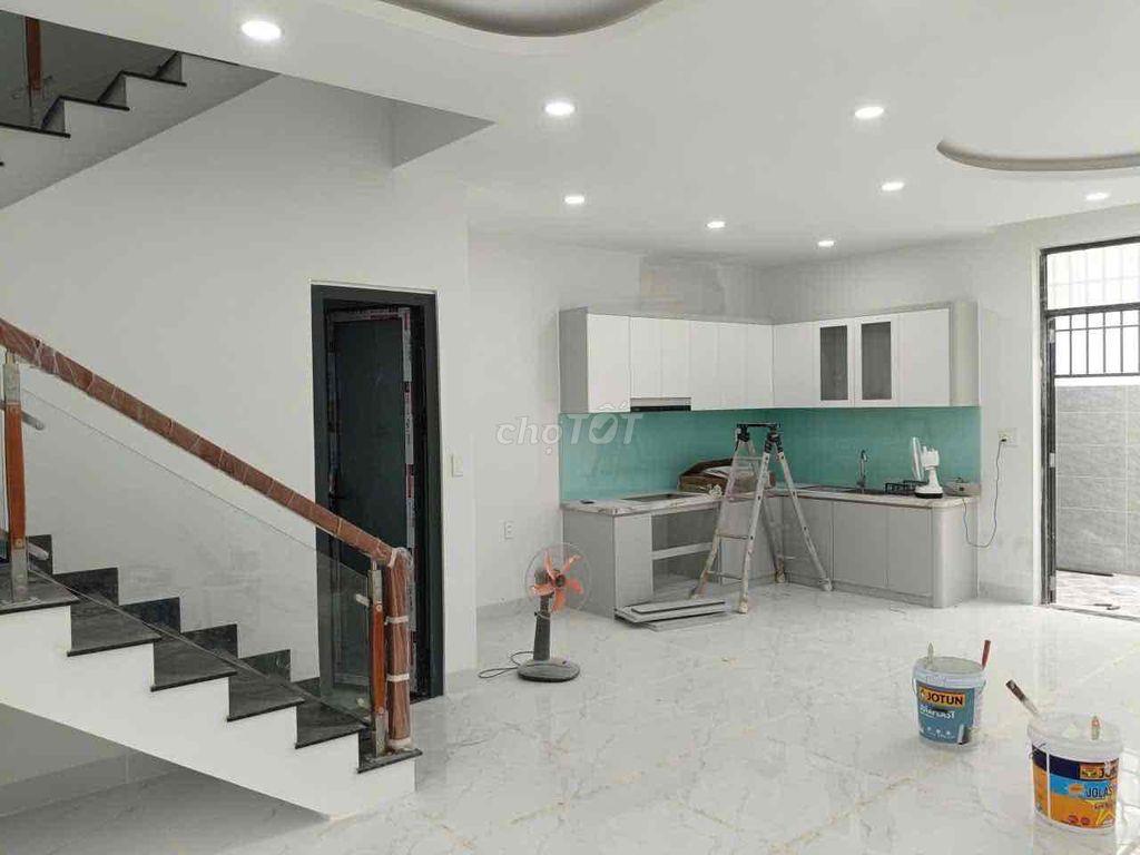 Cho thuê BT 4PN, 4WC, 90m2 tại Phúc An City, giá siêu hời 16 triệu