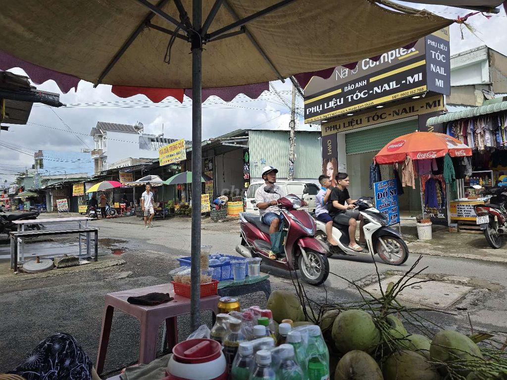 Căn Góc MT Chợ Đường Lê Thị Ngay