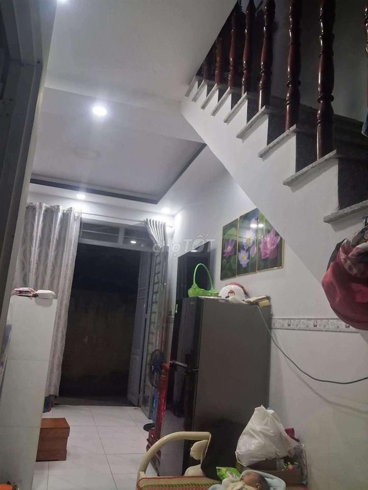 kẹt tiền cần bán nhà chính chủ