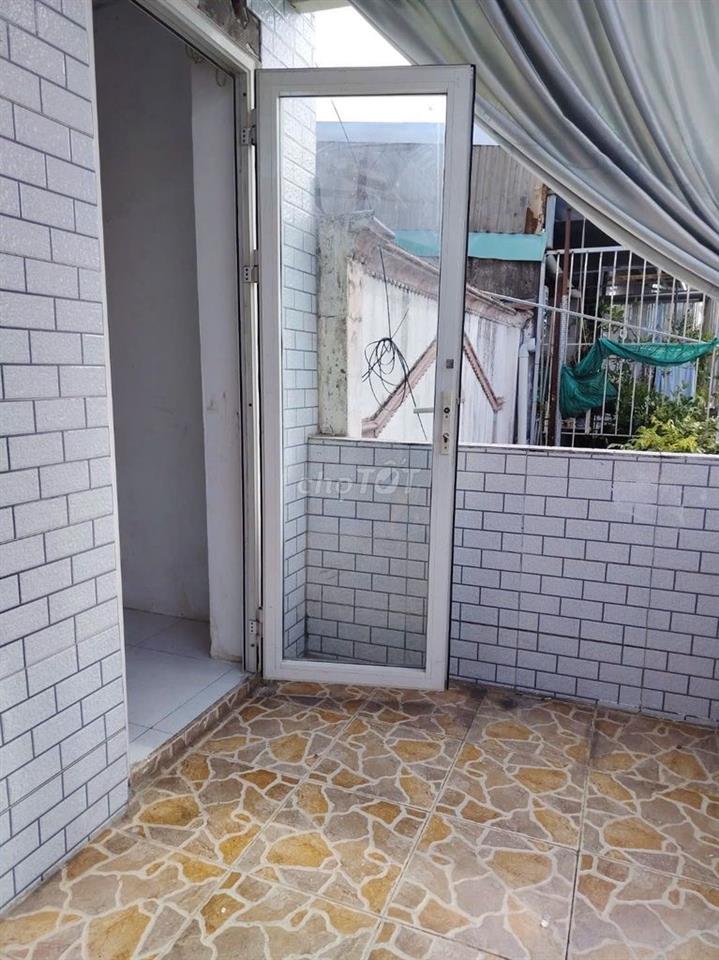 Nhà cho thuê nguyên căn - Gần chợ - Phù hợp ở gia đình - Kinh doanh