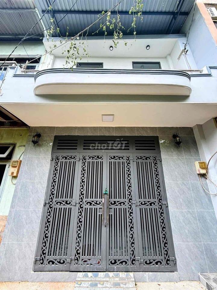 Nhà Đối Diện Bến Xe Miền Tây-Ngang Lớn 4,7m-Hẻm Xe Hơi-Giá Nhỉnh 2 Tỷ