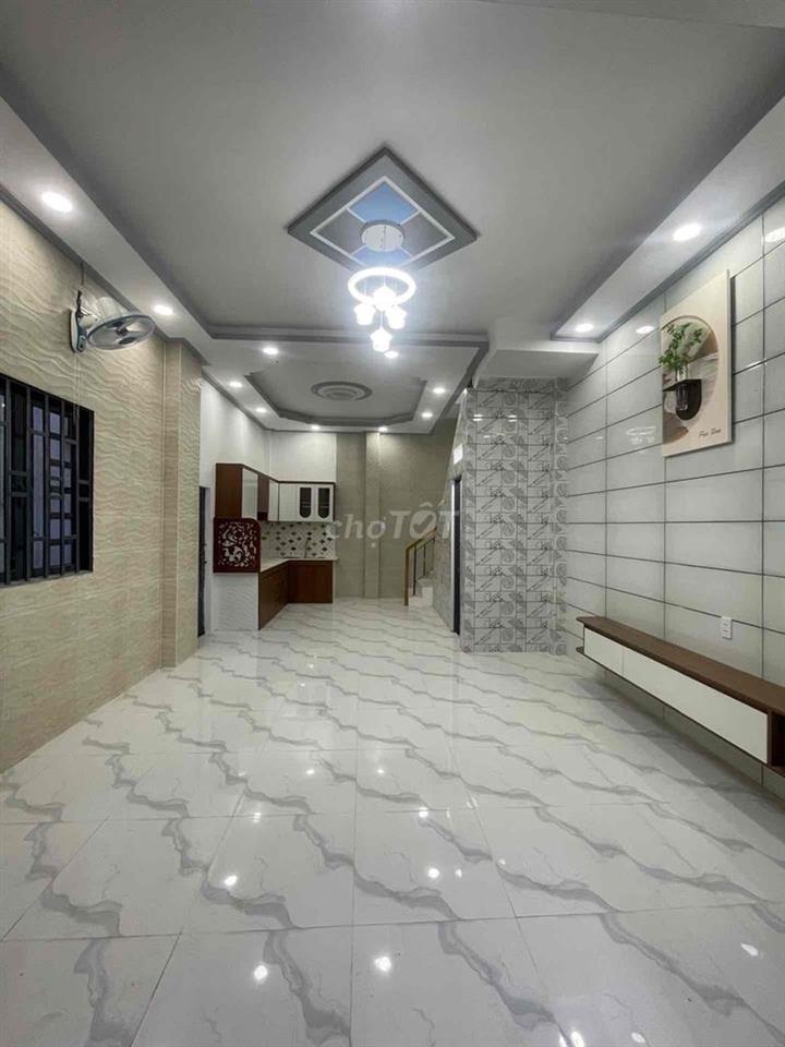 Nhà Đối Diện Bến Xe Miền Tây Kinh Dương Vương - Ngang 4,6m  -Nhỉnh 3 T