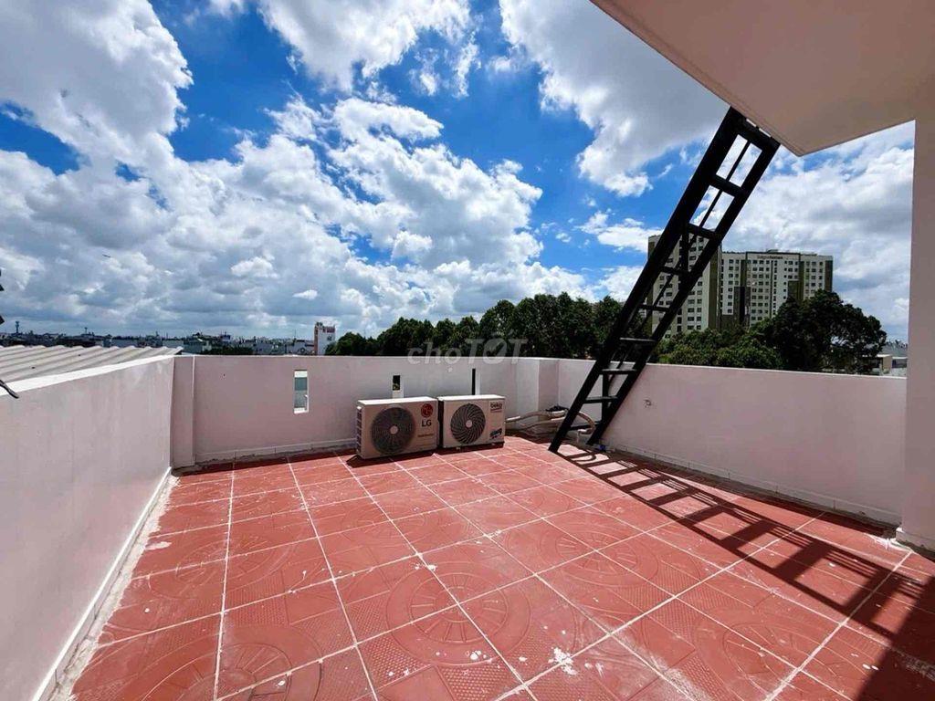 Nhà Đẹp 5 Tầng 52m2 - Nhỉnh 5 Tỷ Hẻm Xe Hơi - Ngay Tỉnh Lộ 10 Gần Tên