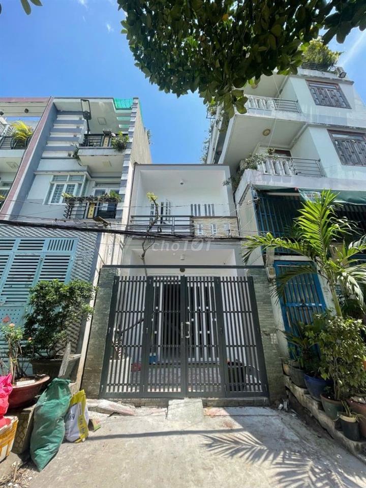 Nhà Ngay KDC Nam Hùng Vương 64m2 - Hẻm Xe Hơi 7m - Giá 5 Đồng Nhỏ