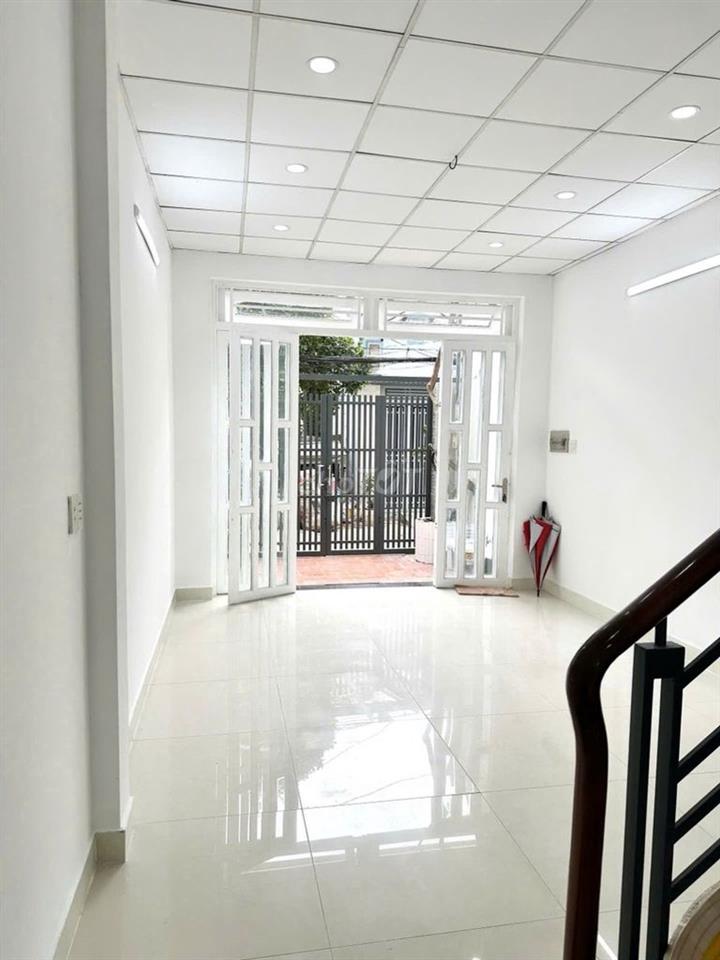 Nhà Ngay KDC Nam Hùng Vương 64m2 - Hẻm Xe Hơi 7m - Giá 5 Đồng Nhỏ