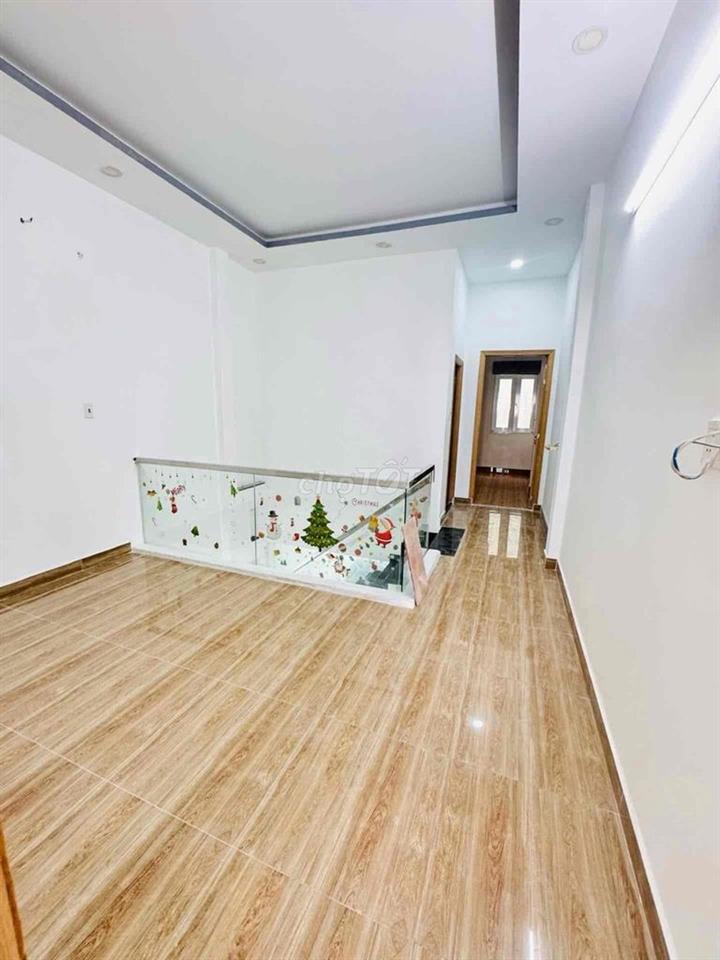 Nhà Đường Số 7 Tên Lửa DT 73m2 | Giá 6 Tỷ Nhỏ | Hẻm Xe Hơi Ngủ Nhà