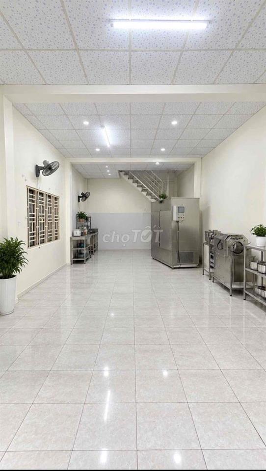 Nhà Tỉnh Lộ 10 Ngay ĐS 29 Ngang 5m x Dài 11m | Giá 4,5 Tỷ |Btct 3 Tầng
