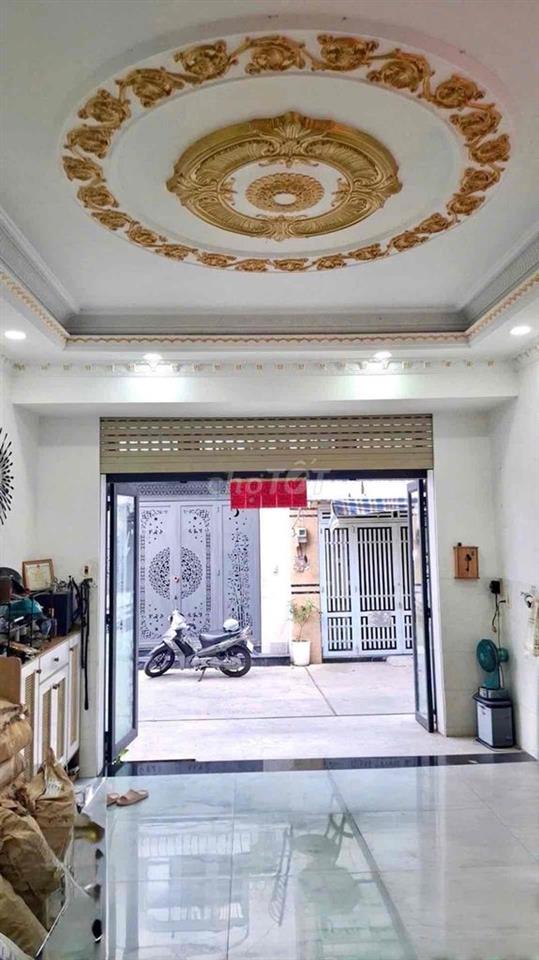 Nhà Ngay Tỉnh Lộ 10 Gần Tên Lửa DT 53m2 - Nhỉnh 4 Tỷ - Hẻm 6m Thông