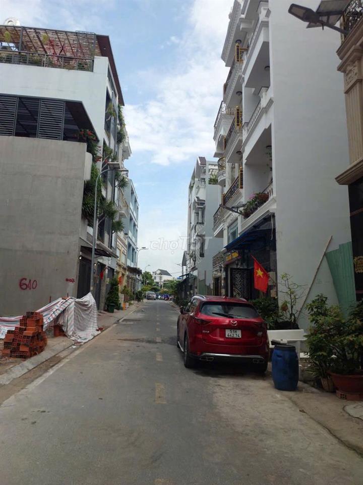 197/30 d 26/3, gần Aeon Tân Phú, 4*14, 1 lửng 3 lầu, hẻm xe hơi 7m 