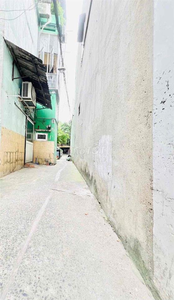 nhà nguyên căn 7/2 chiến lược - 6 triệu /tháng