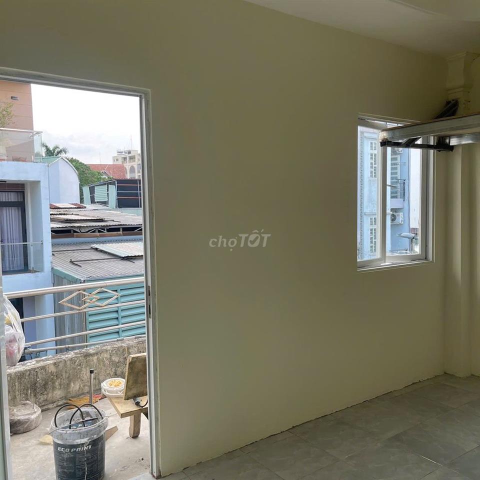 Phòng trọ cho thuê 79 phan anh, có gác , có ban công thoáng mát