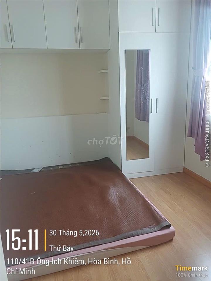 Bán 312 Lạc Long Quân. DT - 66m2 2PN 2WC