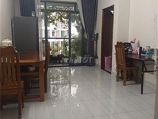 Bán 312 Lạc Long Quân. DT - 66m2 2PN 2WC
