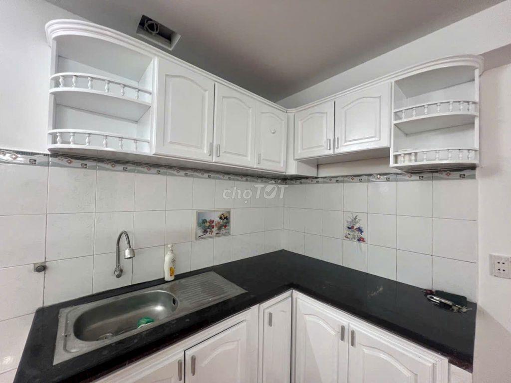 C/c Miếu Nổi- Vũ Huy Tấn căn 58m2- 2p ngủ, NTCB giá 10tr/tháng