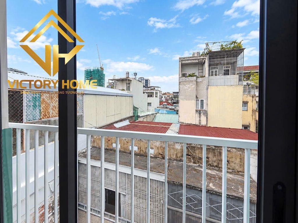 SÁT QUẬN 1 ĐI 1 ĐƯỜNG LÀ TỚI -PHÒNG STUDIO BAN CÔNG -