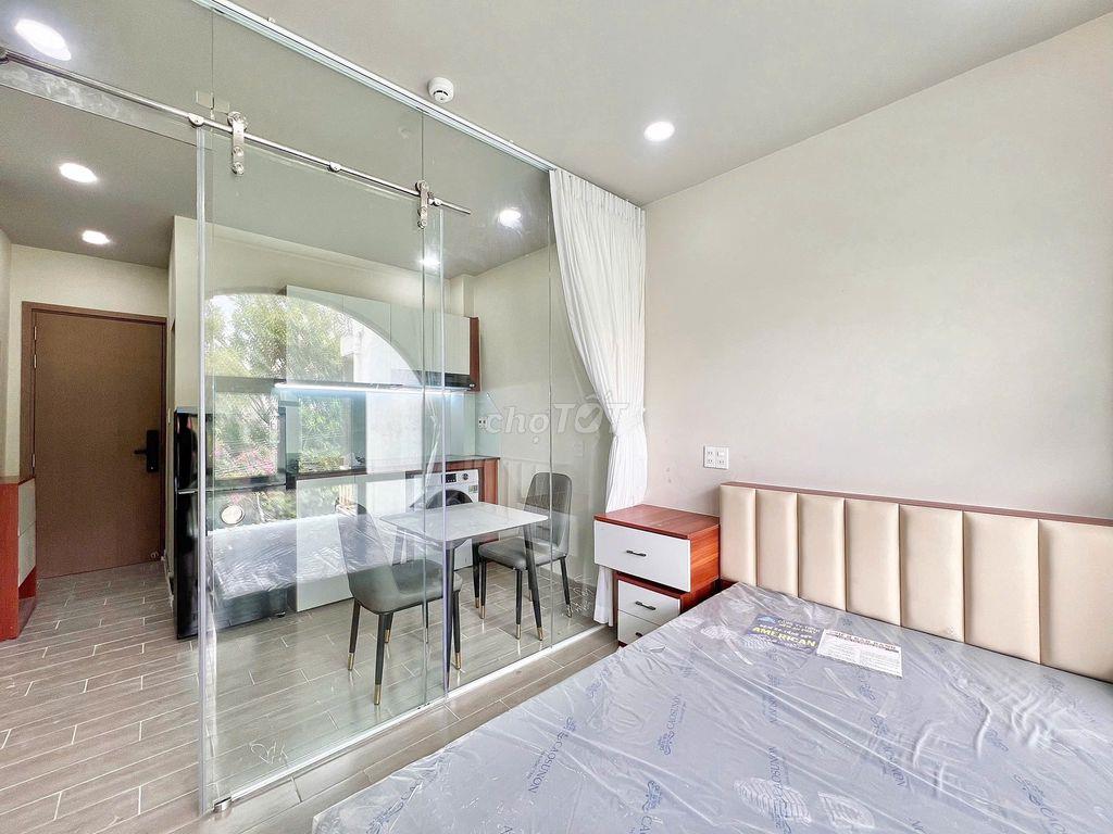 CHDV PN TÁCH BẾP NỘI THẤT ĐẦY ĐỦ XÂY MỚI BAN CÔNG LẤY ÁNH SÁNG TRỜI