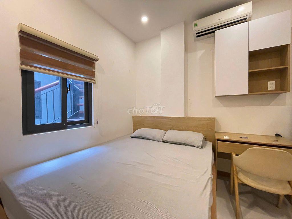 CHDV MỚI ĐẸP LUNG LINH FULL NỘI THẤT CỬA SỔ THOÁNG, VỊ TRÍ CỰC ĐẸP