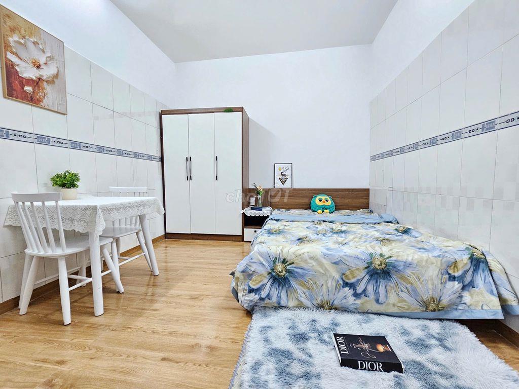 CHDV FULL NỘI THẤT TẮM NÓNG LẠNH MỚI ĐẸP TRUNG TÂM BÌNH THẠNH