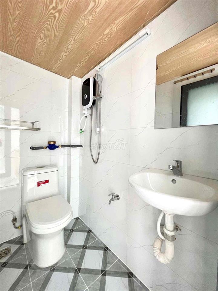 PHÒNG TRỐNG DỌN VÀO Ở NGAY