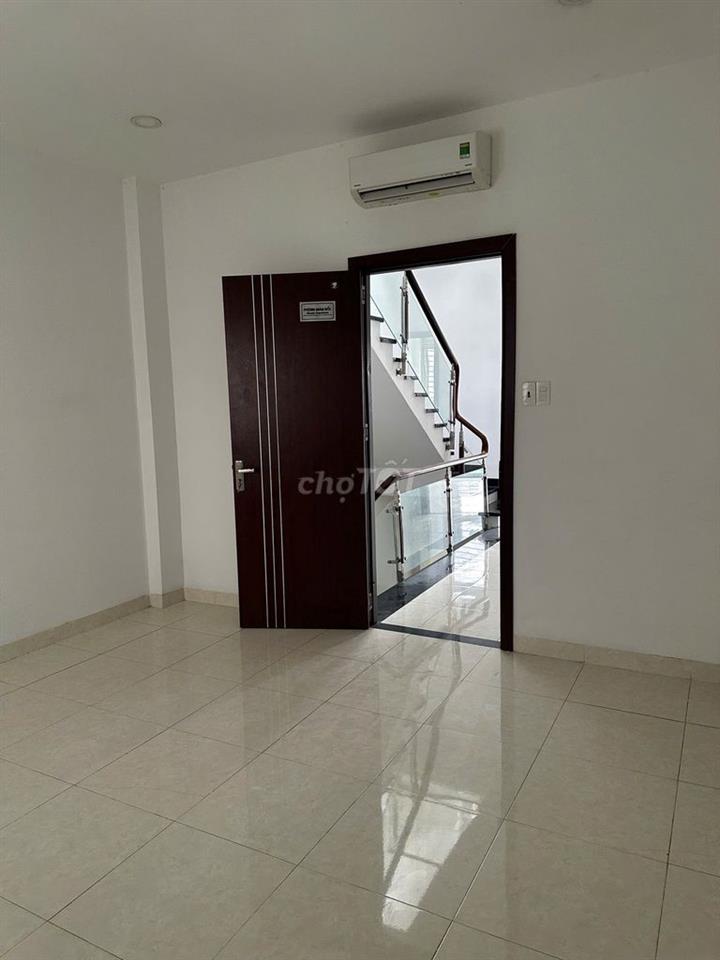 🌟 PHÒNG GIÁ RẺ NGAY ĐH VĂN LANG CS3 – ĐẶNG THÙY TRÂM