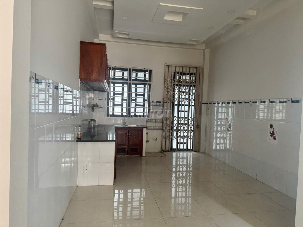 CHDV full nội thất 5tr5 ngay Hàng Xanh