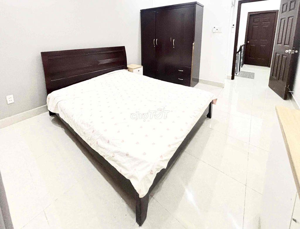 CHDV full nội thất 5tr ngay Hàng Xanh
