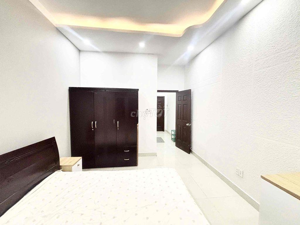 CHDV full nội thất 5tr ngay Hàng Xanh