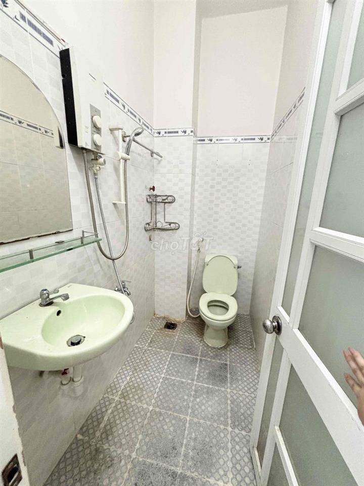 CHDV full nội thất 5tr5 Nguyễn Văn Thương