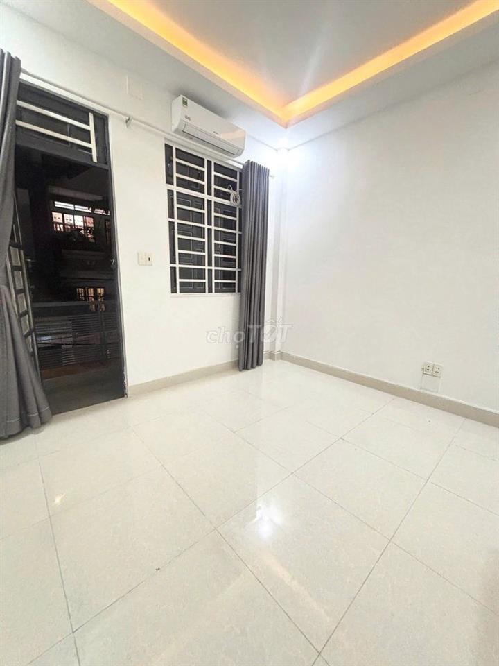 Phòng mới 5tr5 Nguyễn Văn Thương, Thạnh Mỹ Tây