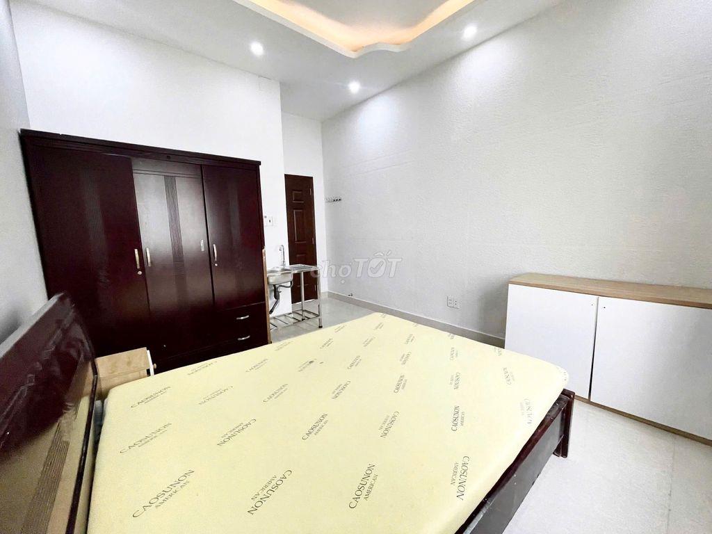 Phòng mới 5tr5 Nguyễn Văn Thương, Thạnh Mỹ Tây