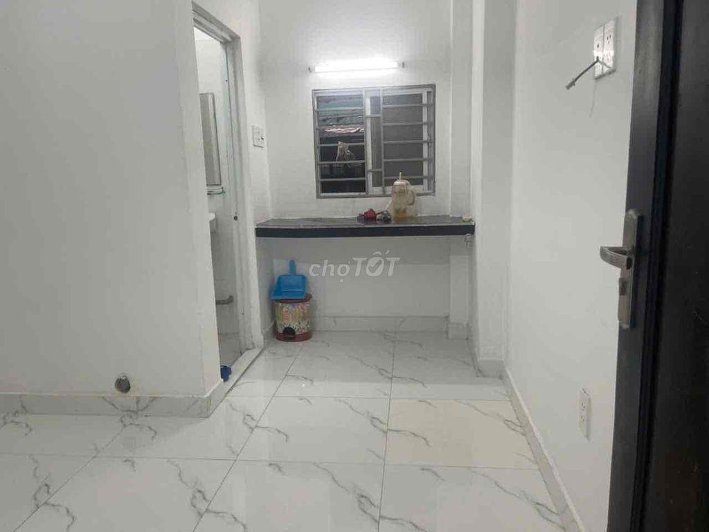 Cho thuê phòng trọ quận bình thạnh kế uef