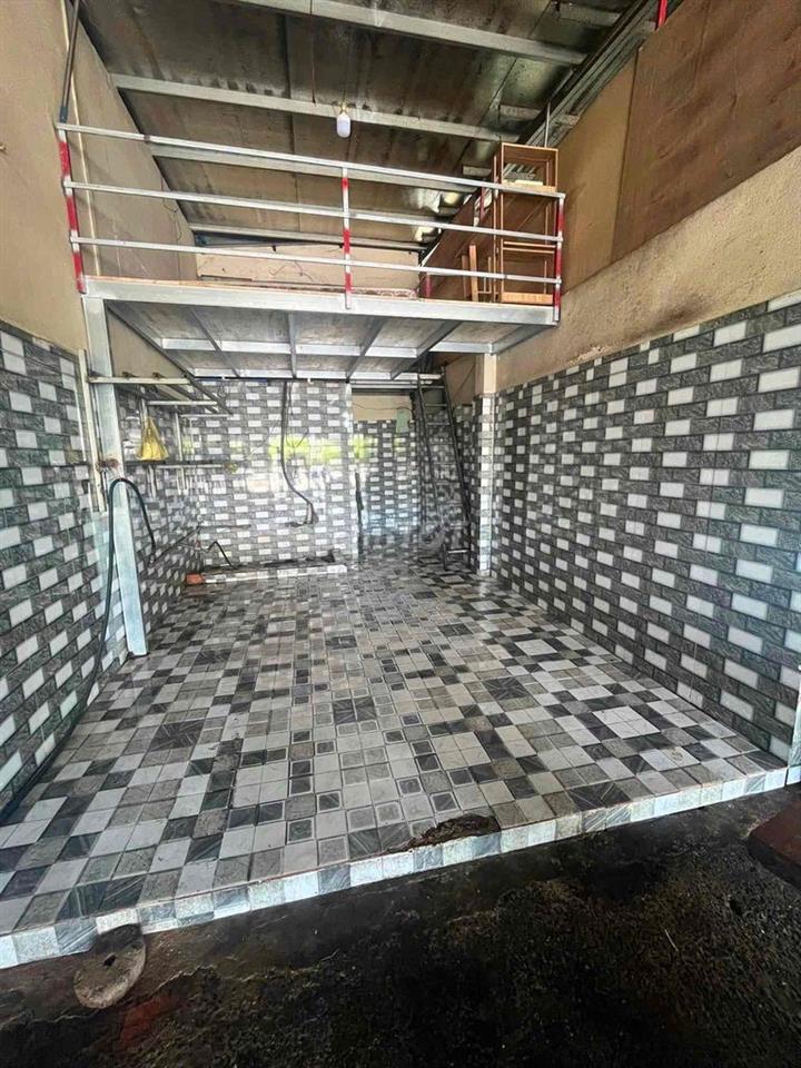 Cần cho thuê mặt bằng, vị trí 2 mặt tiền đường quốc lộ 22