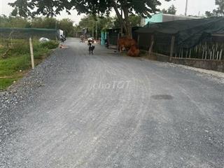 cần tiến bán gấp lô đất  như troing hình