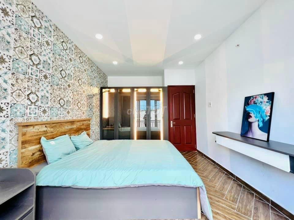 HÀNG HIẾM ĐỐI DIỆN BV NGUYỄN TUÂN NGUYỄN THÁI SƠN 36M HẺM 5M SHR
