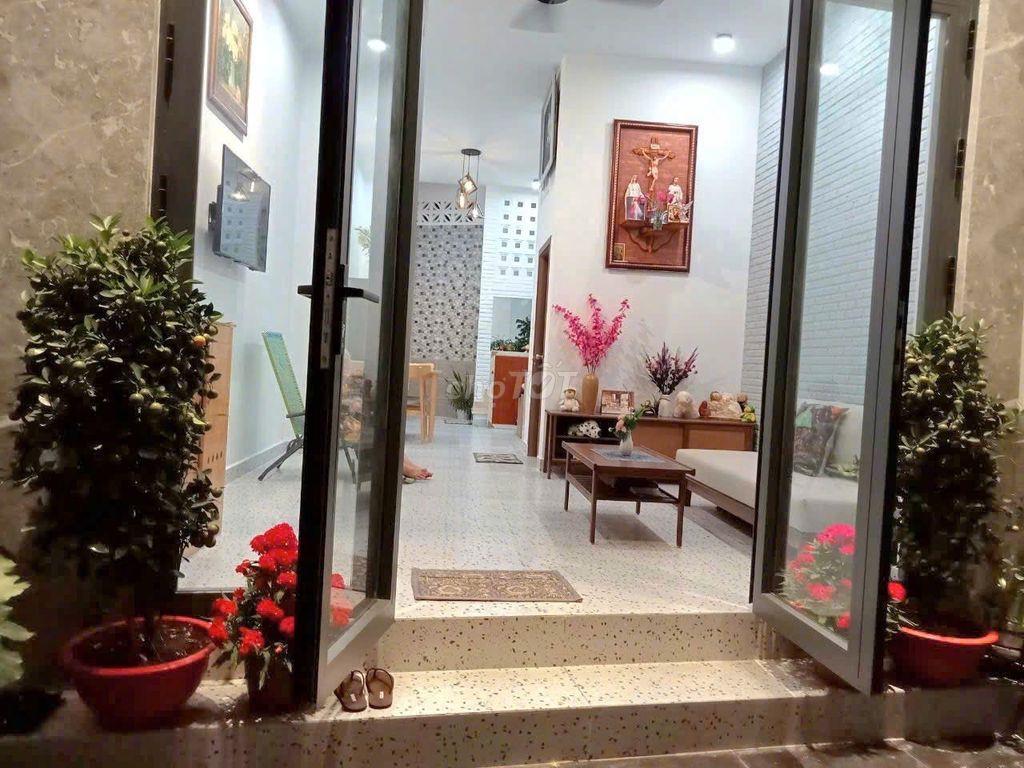 NHÀ ĐẸP BÌNH THẠNH GIÁ GÒ VẤP 38M HẺM 1/ GẦN MẶT TIỀN NGUYÊN HỒNG SHR