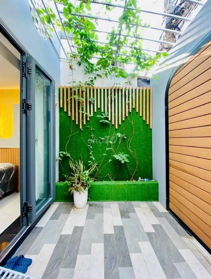 NHÀ ĐẸP VÀO Ở NGAY LÊ ĐỨC THỌ P GÒ VÂP 40M HẺM XE HƠI TẬN CỬA SHR