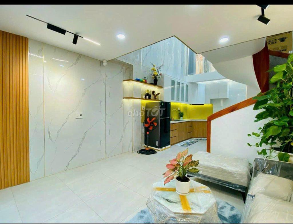 NHÀ ĐẸP VÀO Ở NGAY LÊ ĐỨC THỌ P GÒ VÂP 40M HẺM XE HƠI TẬN CỬA SHR