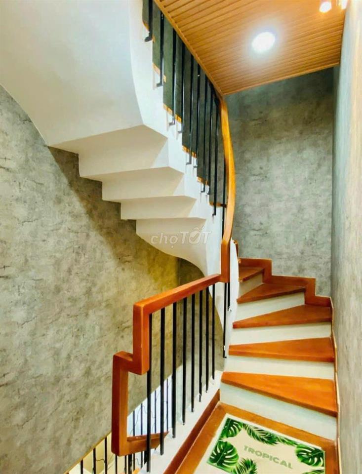 NHÀ ĐẸP VÀO Ở NGAY LÊ ĐỨC THỌ P GÒ VÂP 40M HẺM XE HƠI TẬN CỬA SHR