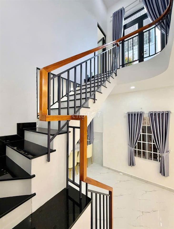NHÀ ĐẸP LÊ ĐỨC THỌ P GÒ VẤP 67M HẺM XE HỞI ĐẬU CỬA HẺM THÔNG SỔ RIÊNG