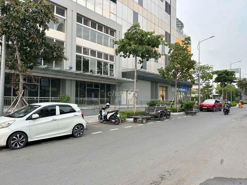 Hoa hồng gửi dv dẫn dùm Nhà mặt tiền đs 44 đôi diện emart 4x17m 1 lầu 