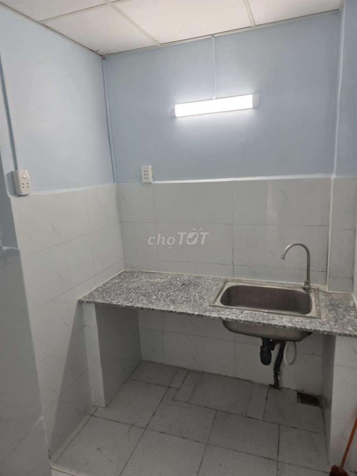 Cho thuê nhà nguyên căn gần trường ĐH Văn Lang