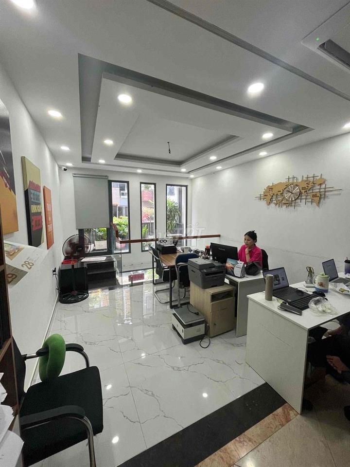 CHO THUÊ NHÀ NGUYÊN CĂN PHÙ HỢP LÀM VĂN PHÒNG, KINH DOANH, SPA, NHÀ Ở