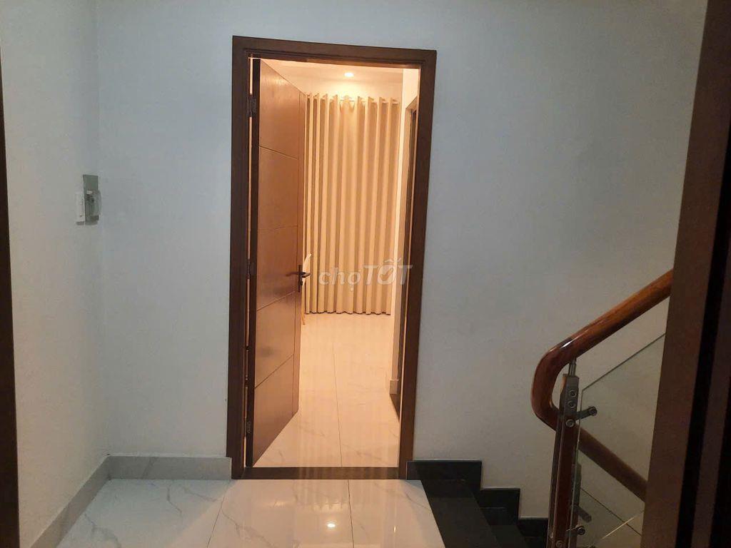 PHÒNG MỚI CHO SINH VIÊN NỮ – 19–25M² – 4,5–5,5 TRIỆU – GÒ VẤP
