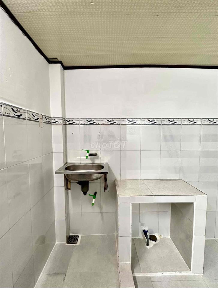 CHO THUÊ PHÒNG TRỌ GẦN CHỢ XÓM MỚI GÒ VẤP