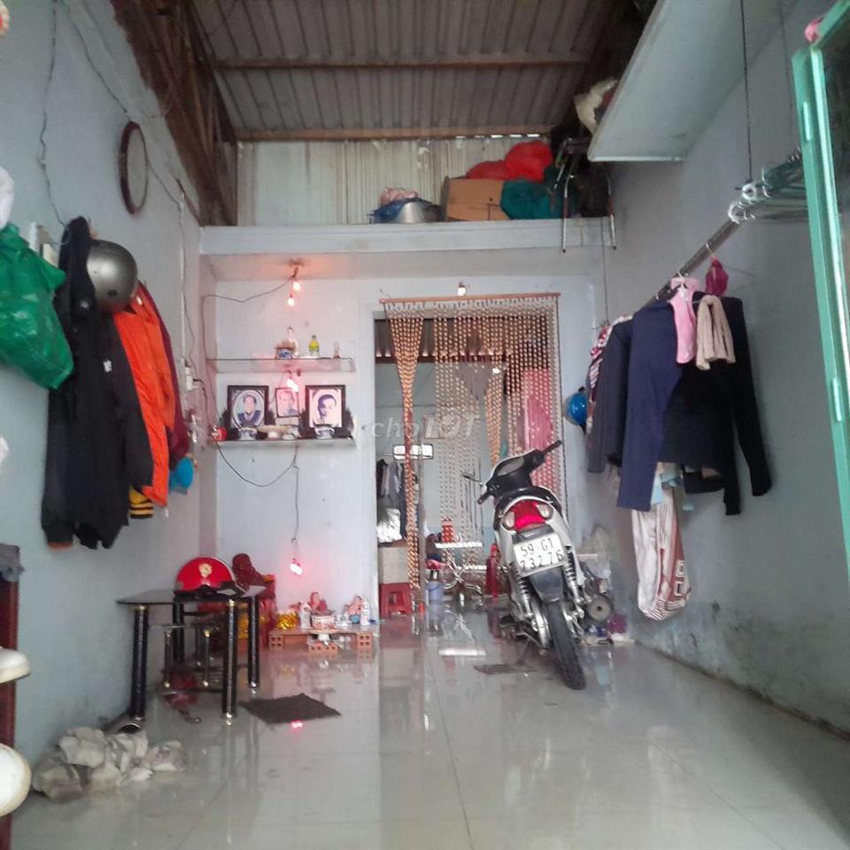 Nhà Cấp 4 cần bán 
