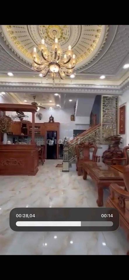 cần bán gấp nhà mặt tiền Đường Trần Văn Mười