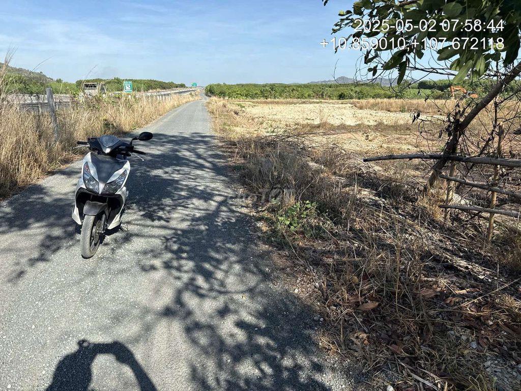 Cần bán  lô đất ở cao tốc Phan Thiết ở Bình Thuận cũ và Lâm Đồng mới