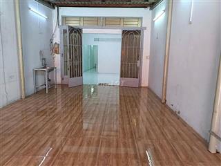 mặt tiền đường song hành, Thị trấn Hóc Môn, 4 x 21, 84m2