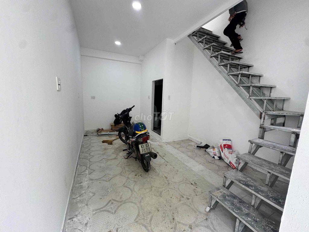 🔥 CHÍNH CHỦ CHO THUÊ NHÀ NGUYÊN CĂN – 1 TRỆT 1 LẦU NGAY PHAN XÍCH LONG
